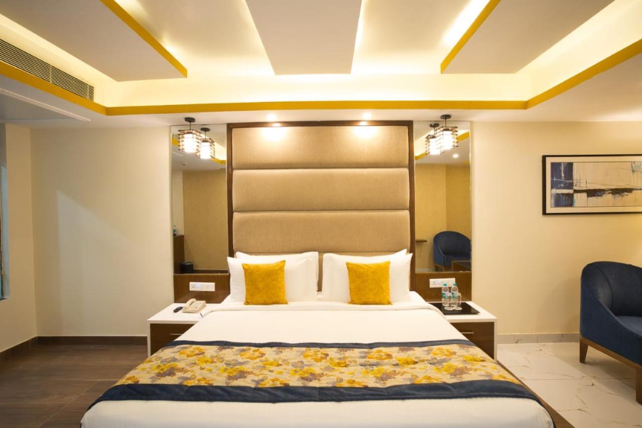 Effotel By Sayaji Dehradun Exterior photo